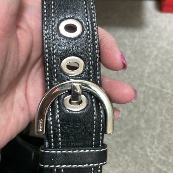 Super cute detailing on this lightly used bag, small cc material & black leather - Picture 5 of 7